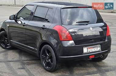 Хэтчбек Suzuki Swift 2008 в 