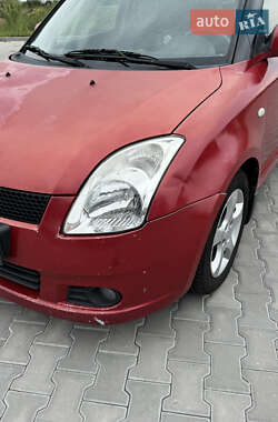 Хетчбек Suzuki Swift 2007 в 