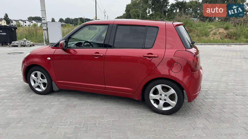 Хэтчбек Suzuki Swift 2007 в Киеве