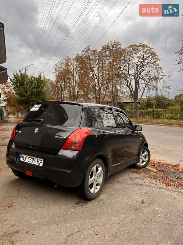 Хэтчбек Suzuki Swift 2007 в Кременчуге