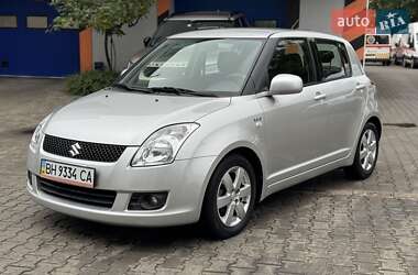 Хэтчбек Suzuki Swift 2008 в 