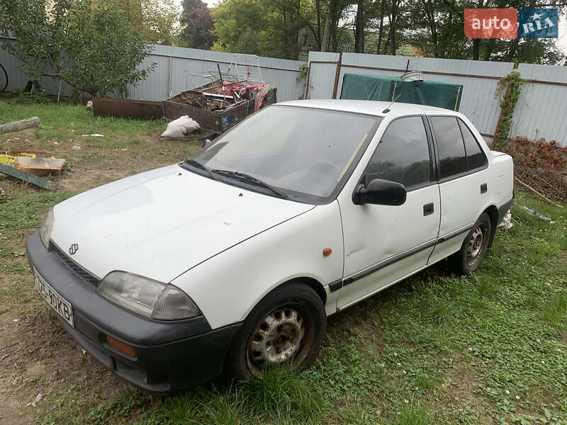 Седан Suzuki Swift 1997 в Києві