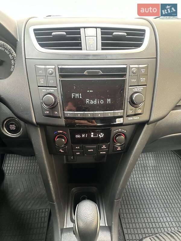 Хетчбек Suzuki Swift 2013 в Києві