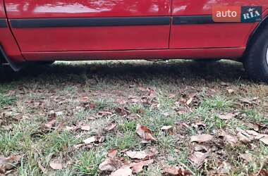 Седан Suzuki Swift 1998 в  фото 19 Седан Suzuki Swift 1998 в