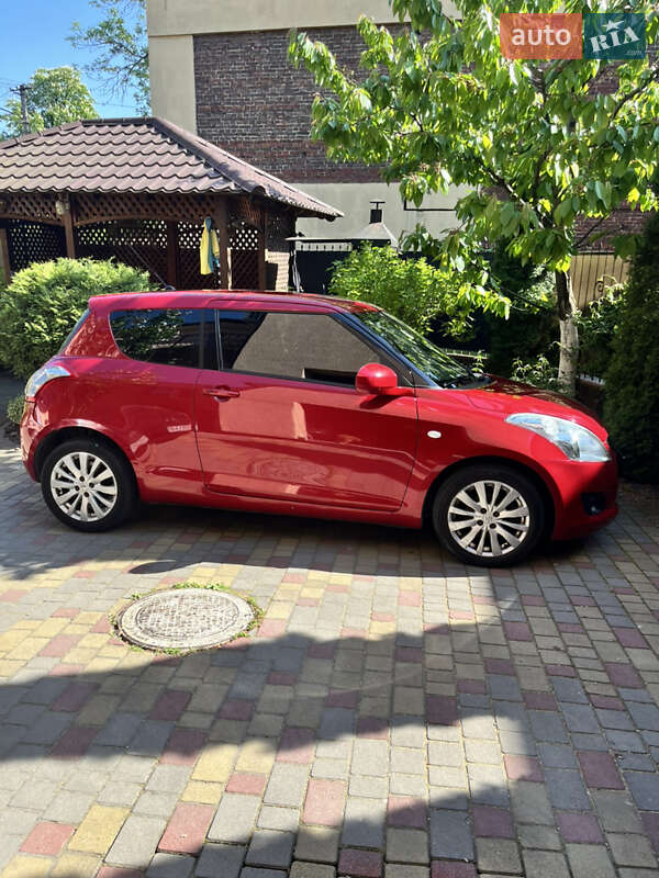 Хэтчбек Suzuki Swift 2010 в Львове фото 4 Хэтчбек Suzuki Swift 2010 в Львове