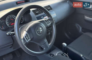 Хетчбек Suzuki Swift 2006 в 