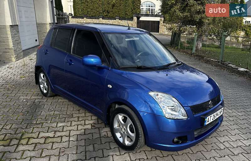Хэтчбек Suzuki Swift 2006 в Надворной
