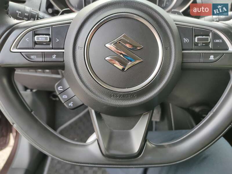Хэтчбек Suzuki Swift 2018 в Киеве фото 15 Хэтчбек Suzuki Swift 2018 в Киеве