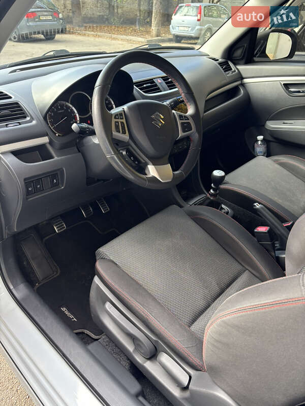 Хэтчбек Suzuki Swift 2014 в Киеве фото 24 Хэтчбек Suzuki Swift 2014 в Киеве