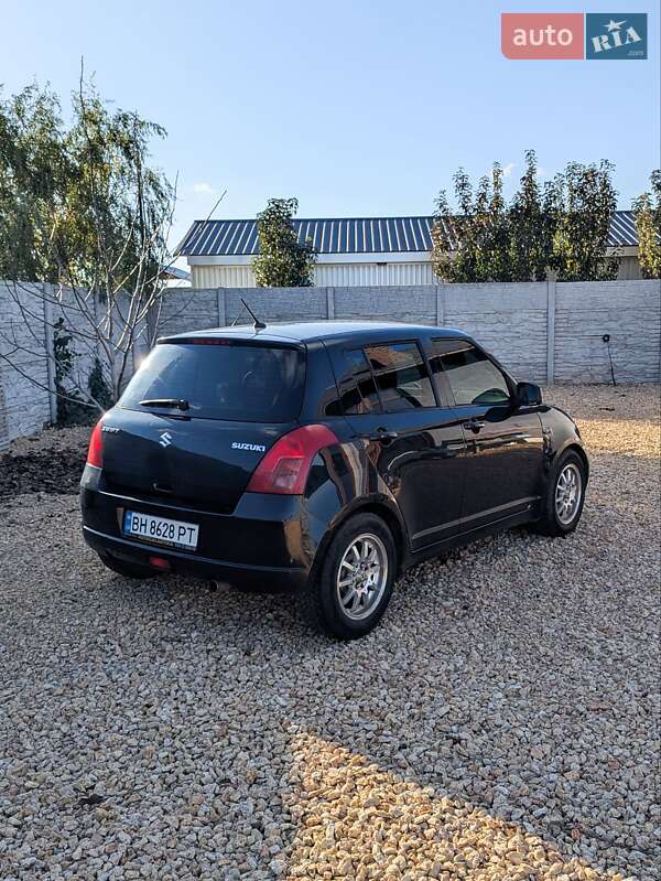 Хетчбек Suzuki Swift 2007 в Одесі фото 4 Хетчбек Suzuki Swift 2007 в Одесі