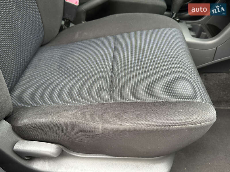 Хетчбек Suzuki Swift 2007 в Одесі фото 40 Хетчбек Suzuki Swift 2007 в Одесі