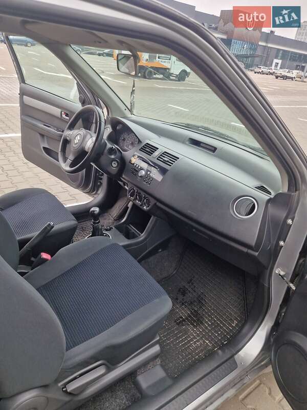 Хетчбек Suzuki Swift 2008 в Києві фото 13 Хетчбек Suzuki Swift 2008 в Києві