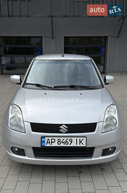 Хэтчбек Suzuki Swift 2007 в Львове