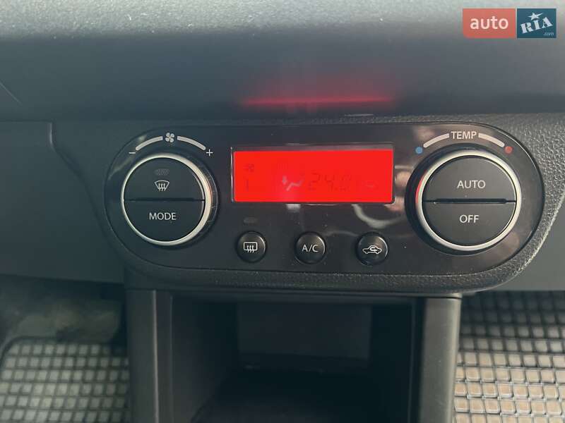 Хэтчбек Suzuki Swift 2008 в Киеве