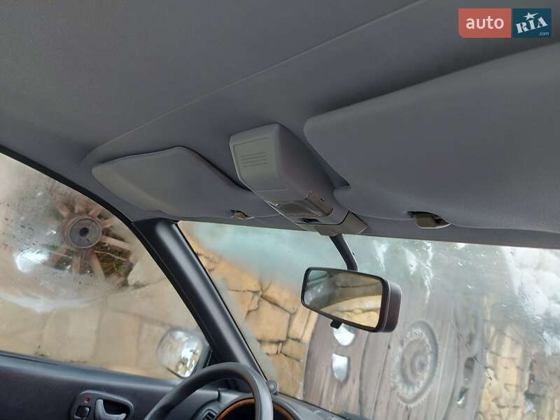 Хетчбек Suzuki Swift 1995 в Львові