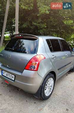 Хетчбек Suzuki Swift 2008 в Тлумачі