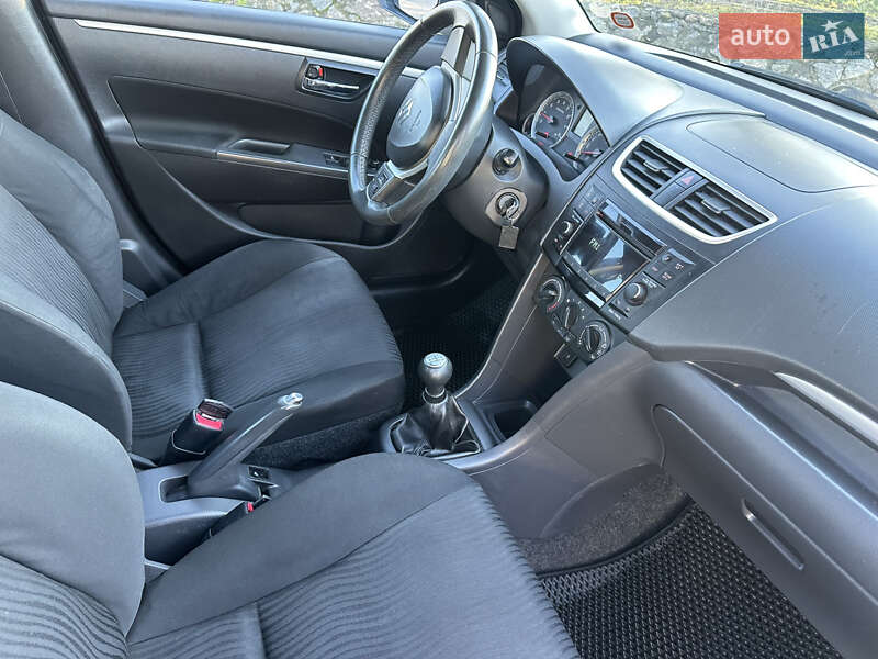 Хетчбек Suzuki Swift 2011 в Звенигородці