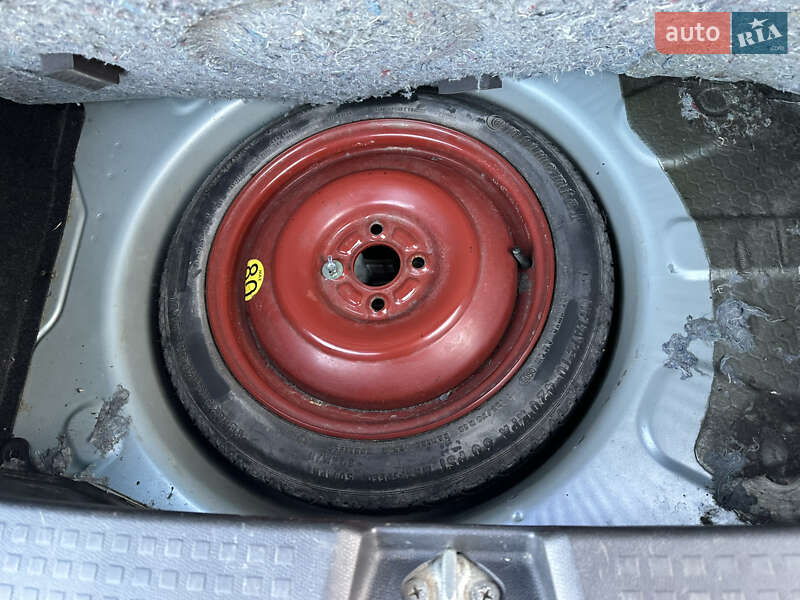 Хетчбек Suzuki Swift 2006 в Запоріжжі фото 13 Хетчбек Suzuki Swift 2006 в Запоріжжі