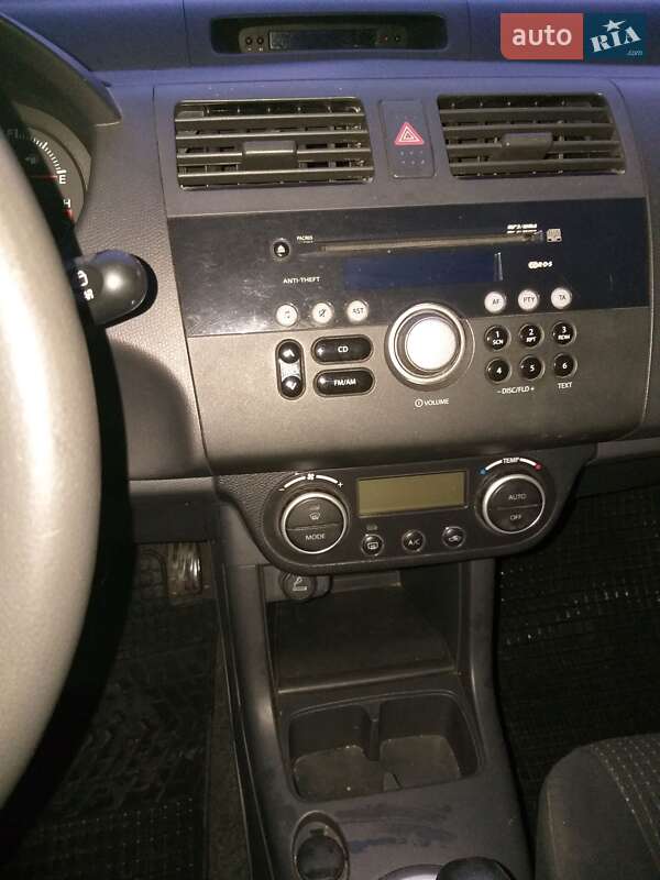 Хетчбек Suzuki Swift 2008 в Тернополі фото 4 Хетчбек Suzuki Swift 2008 в Тернополі