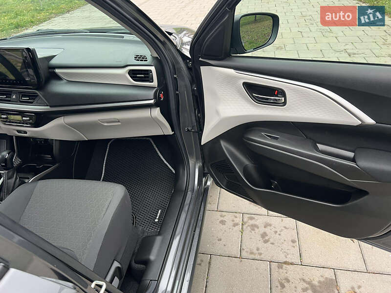 Хэтчбек Suzuki Swift 2024 в Виннице