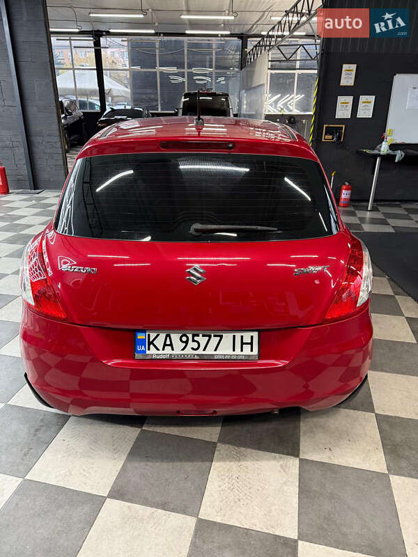 Хэтчбек Suzuki Swift 2011 в Киеве фото 7 Хэтчбек Suzuki Swift 2011 в Киеве