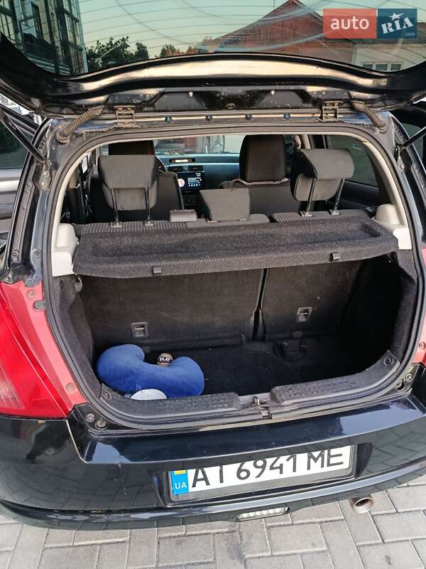 Хэтчбек Suzuki Swift 2008 в Ромнах