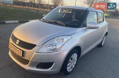 Хэтчбек Suzuki Swift 2011 в Киеве