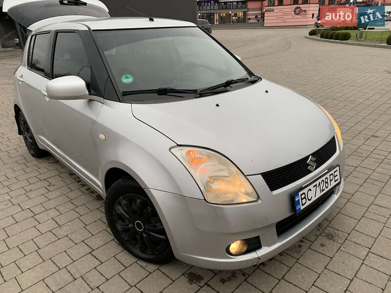 Хэтчбек Suzuki Swift 2005 в Дрогобыче фото 3 Хэтчбек Suzuki Swift 2005 в Дрогобыче