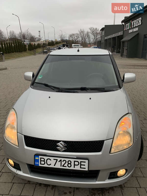 Хэтчбек Suzuki Swift 2005 в Дрогобыче фото 14 Хэтчбек Suzuki Swift 2005 в Дрогобыче