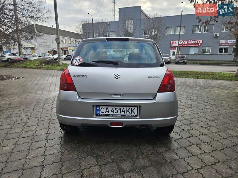 Хэтчбек Suzuki Swift 2006 в Черкассах фото 7 Хэтчбек Suzuki Swift 2006 в Черкассах