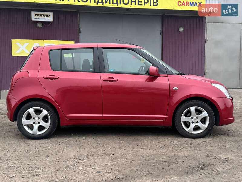 Хэтчбек Suzuki Swift 2006 в Черкассах фото 8 Хэтчбек Suzuki Swift 2006 в Черкассах