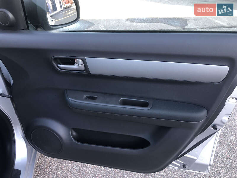 Хэтчбек Suzuki Swift 2010 в Мироновке