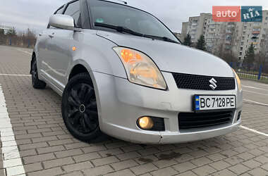 Хэтчбек Suzuki Swift 2005 в Дрогобыче