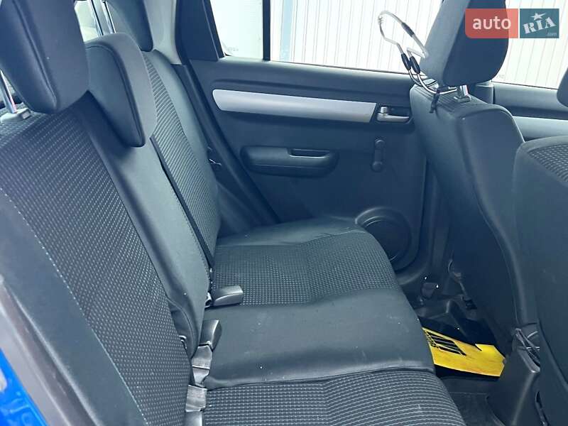 Хетчбек Suzuki Swift 2006 в Києві