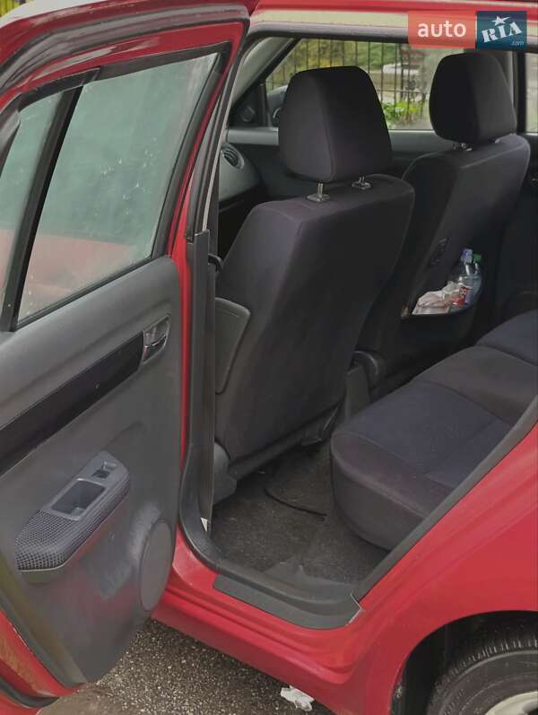 Хетчбек Suzuki Swift 2007 в Кривому Розі