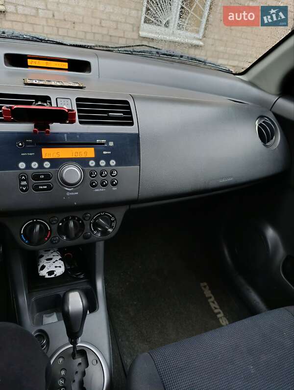 Хетчбек Suzuki Swift 2007 в Кривому Розі