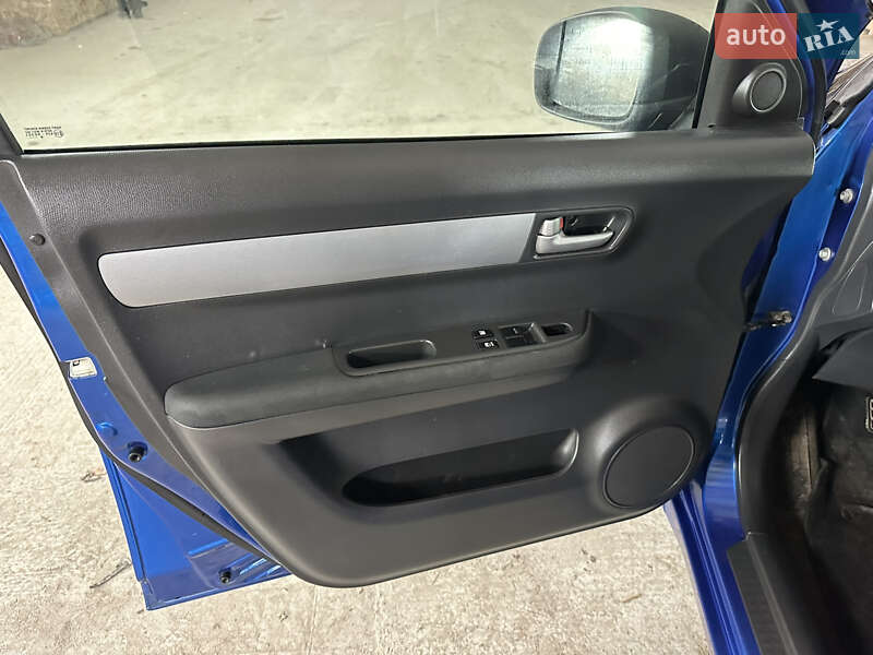 Хэтчбек Suzuki Swift 2009 в Тульчине