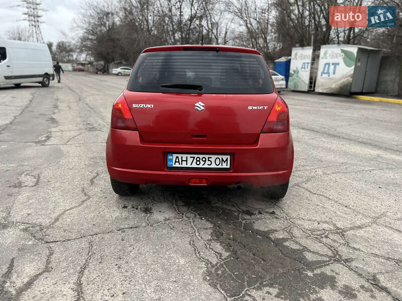 Хэтчбек Suzuki Swift 2007 в Днепре