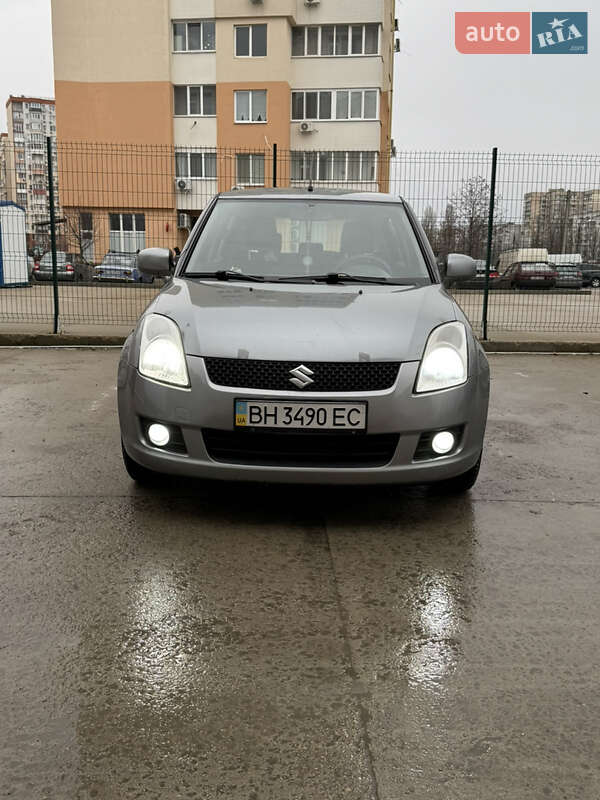 Хетчбек Suzuki Swift 2008 в Одесі фото 2 Хетчбек Suzuki Swift 2008 в Одесі
