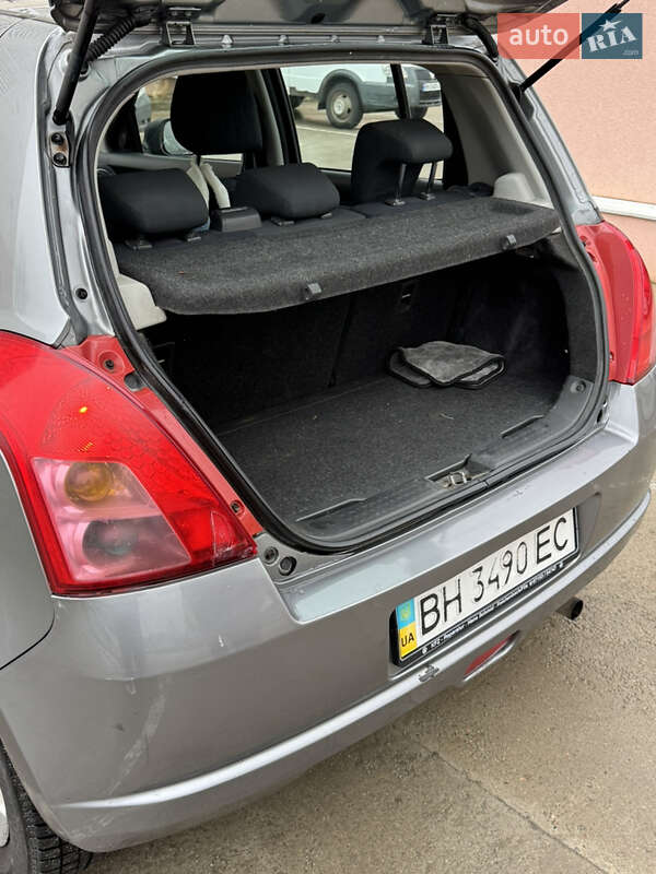 Хетчбек Suzuki Swift 2008 в Одесі фото 11 Хетчбек Suzuki Swift 2008 в Одесі