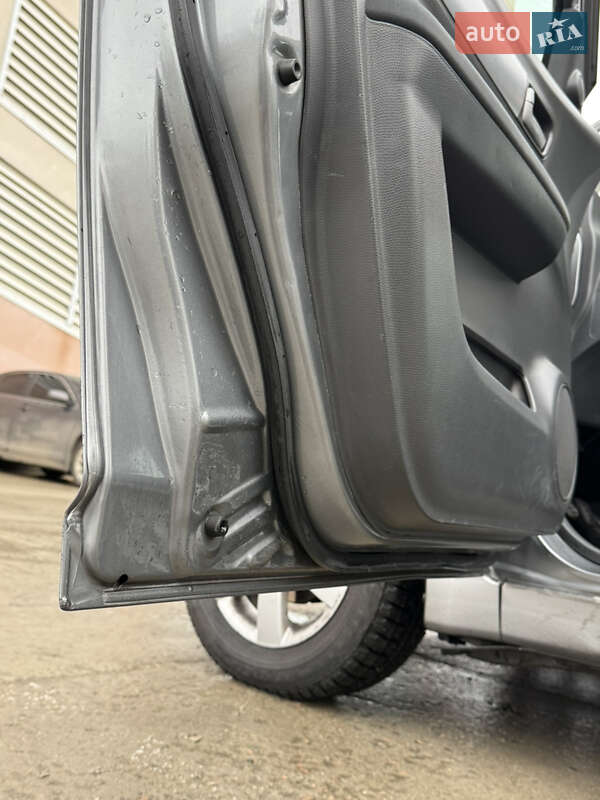 Хетчбек Suzuki Swift 2008 в Одесі фото 15 Хетчбек Suzuki Swift 2008 в Одесі