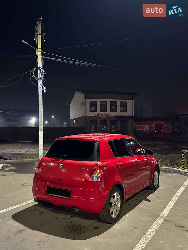 Хэтчбек Suzuki Swift 2010 в Мукачево