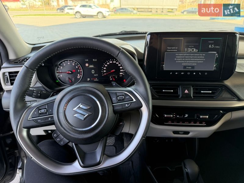 Хетчбек Suzuki Swift 2025 в Хмельницькому фото 28 Хетчбек Suzuki Swift 2025 в Хмельницькому