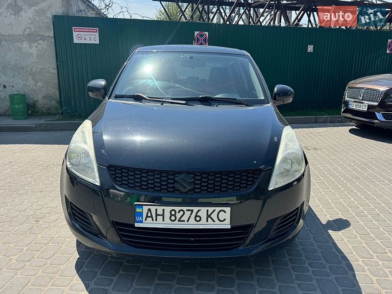 Хэтчбек Suzuki Swift 2012 в Тернополе