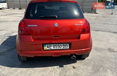 Хетчбек Suzuki Swift 2006 в Кривому Розі