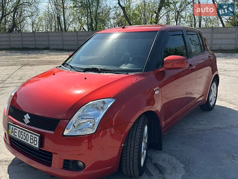 Хетчбек Suzuki Swift 2006 в Кривому Розі