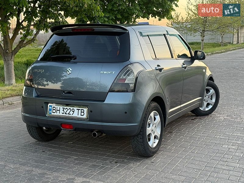 Хэтчбек Suzuki Swift 2007 в Одессе