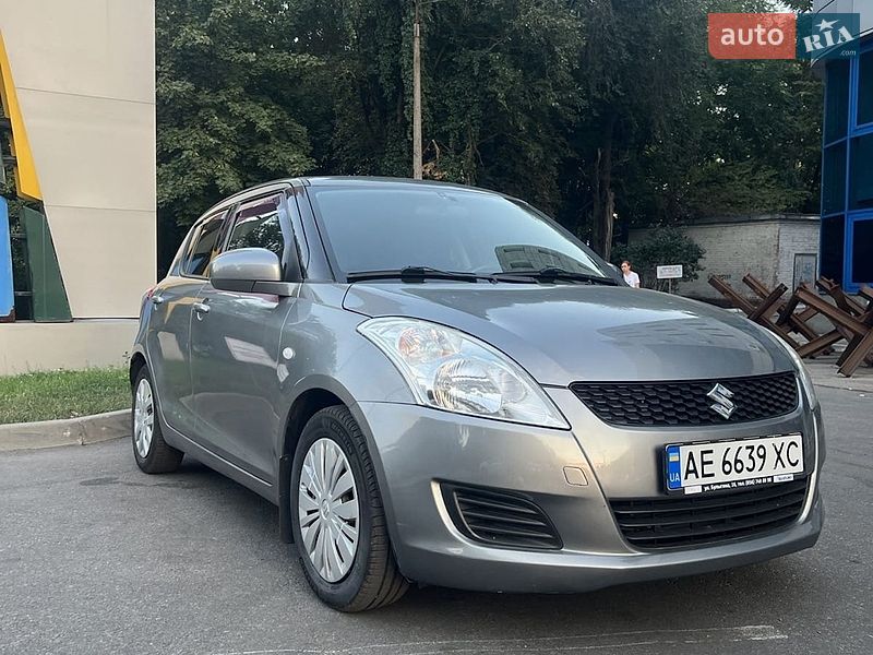 Хэтчбек Suzuki Swift 2012 в Днепре
