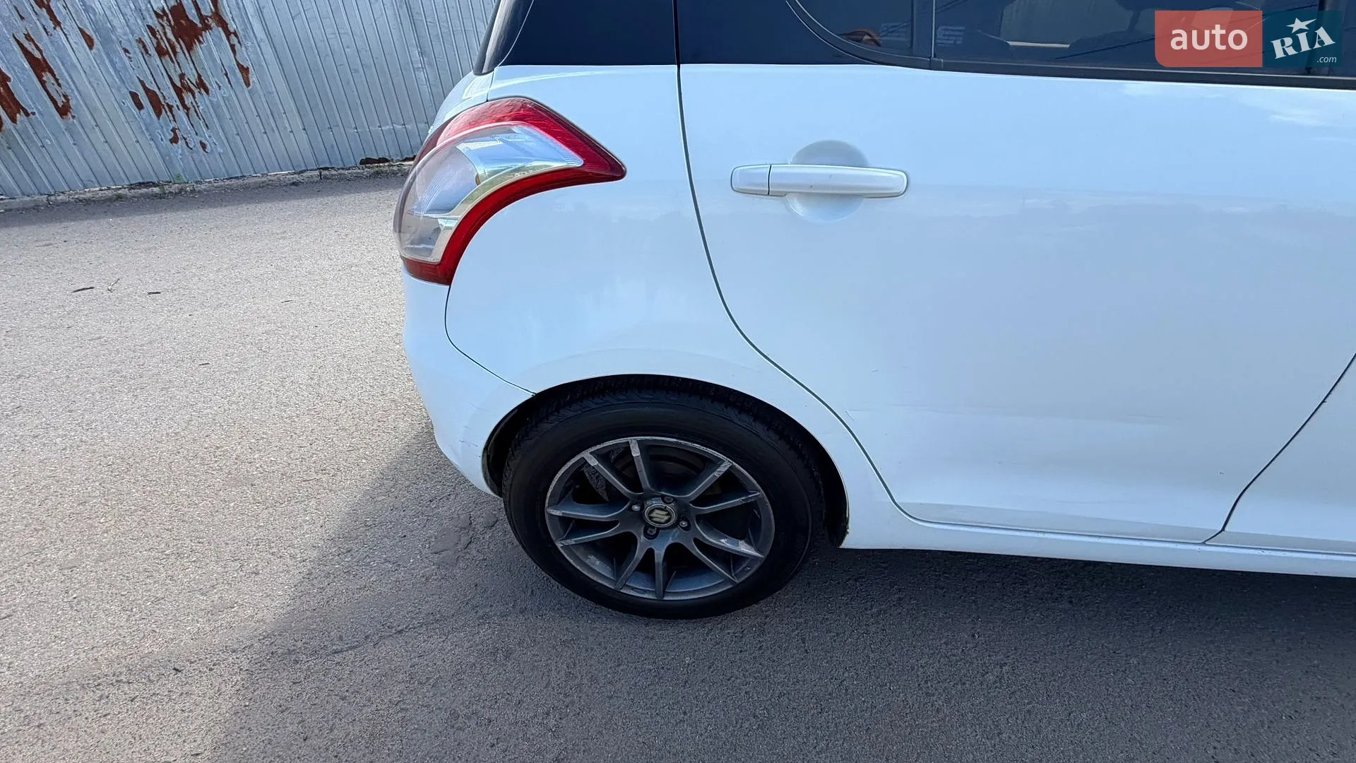 Suzuki Swift 2011 VIN TSMNZC72S00124174 фото оголошення 26 з 36