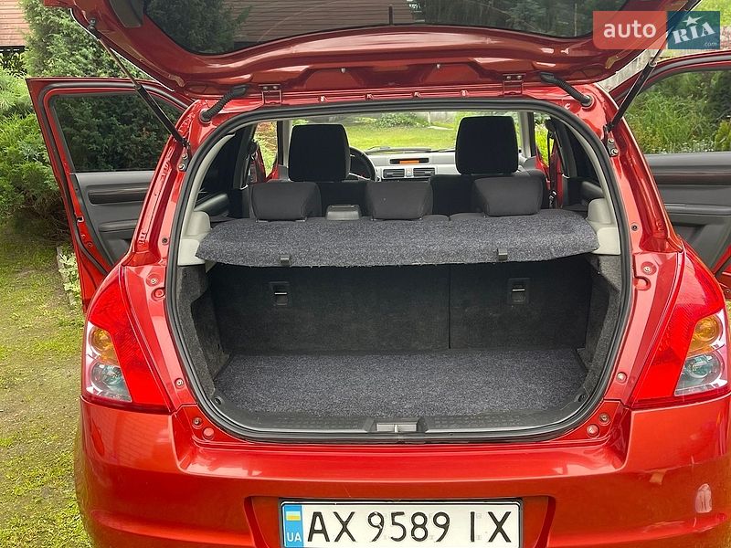 Хэтчбек Suzuki Swift 2007 в Мерефа фото 10 Хэтчбек Suzuki Swift 2007 в Мерефа